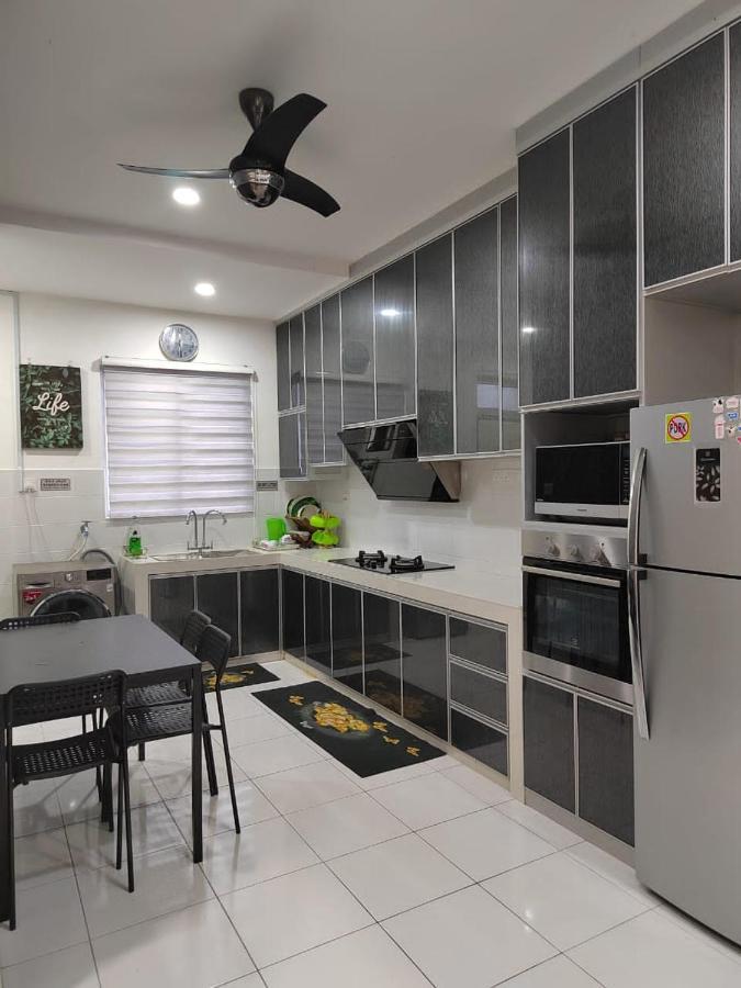 Homestay Greenway Пасир Гуданг Екстериор снимка